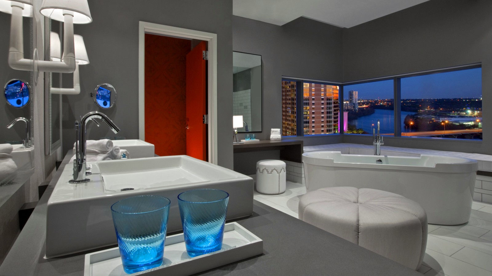 Stylish Contemporary Hotel Rooms In Austin Texas W Austin Accommodations Extreme Wow Suite